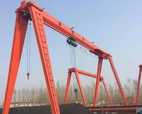 MH型箱式單梁門式起重機.jpg